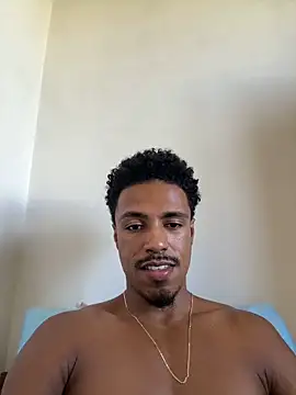 LorenzoBlack27 online show from March 28, 2:40 pm