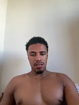 Snapshot of LorenzoBlack27 chatting on June 30, 7:58 pm LorenzoBlack27 online show from June 30, 7:58 pm