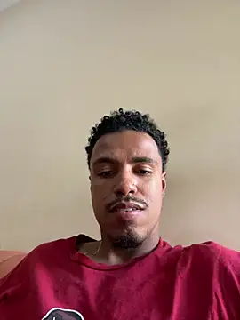 Snapshot of LorenzoBlack27 chatting on July 10, 7:25 pm LorenzoBlack27 online show from July 10, 7:25 pm