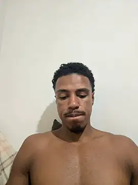 Snapshot of LorenzoBlack27 chatting on May 7, 10:57 pm LorenzoBlack27 online show from May 7, 10:57 pm