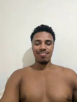 Snapshot of LorenzoBlack27 chatting on June 6, 3:23 am LorenzoBlack27 online show from June 6, 3:23 am