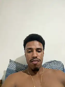 LorenzoBlack27 online show from March 11, 10:48 pm