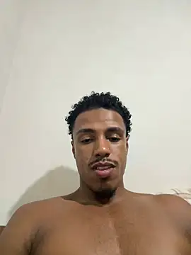 LorenzoBlack27 online show from April 7, 2:24 am