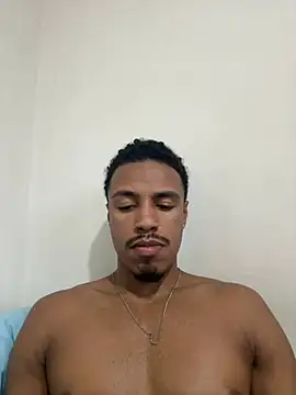 Snapshot of LorenzoBlack27 chatting on June 19, 7:41 pm LorenzoBlack27 online show from June 19, 7:41 pm