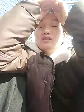 Hina2xx online show from February 16, 2:10 am