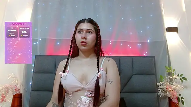 Snapshot of Aittana_Fonnegra chatting on February 7, 7:11 pm Aittana Fonnegra online show from February 7, 7:11 pm