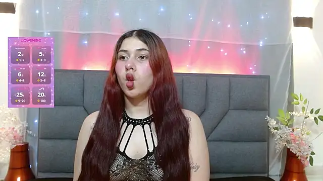 Snapshot of Aittana_Fonnegra chatting on February 21, 7:05 pm Aittana Fonnegra online show from February 21, 7:05 pm