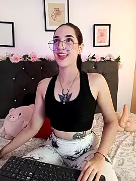 RoseNyx online show from February 7, 3:31 pm