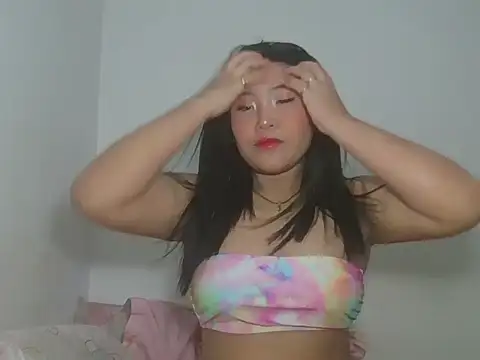 Snapshot of Zyeiii chatting on January 10, 4:57 pm Zyeiii online show from January 10, 4:57 pm