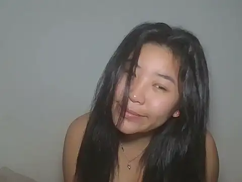 Zyeiii online show from March 13, 9:03 am