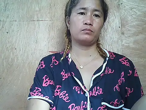 lovelyxxx88 online show from February 9, 12:30 am