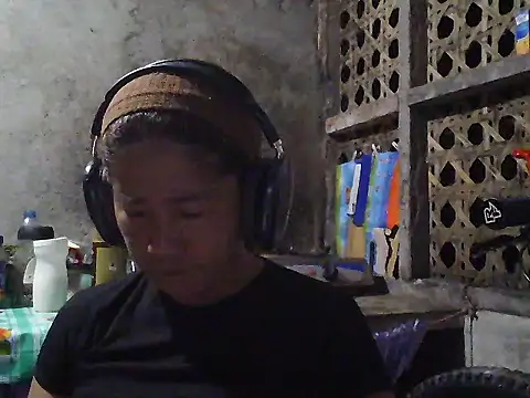 lovelyxxx88 online show from February 6, 1:18 pm