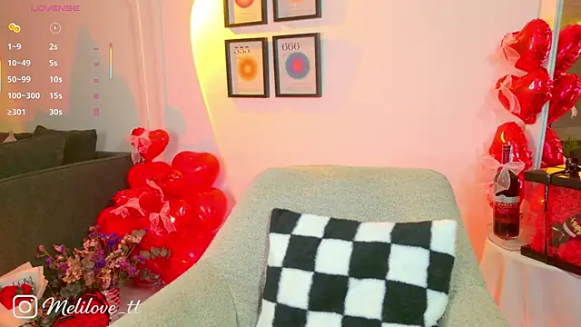 MelyTaylor  online show from February 15, 12:00 am