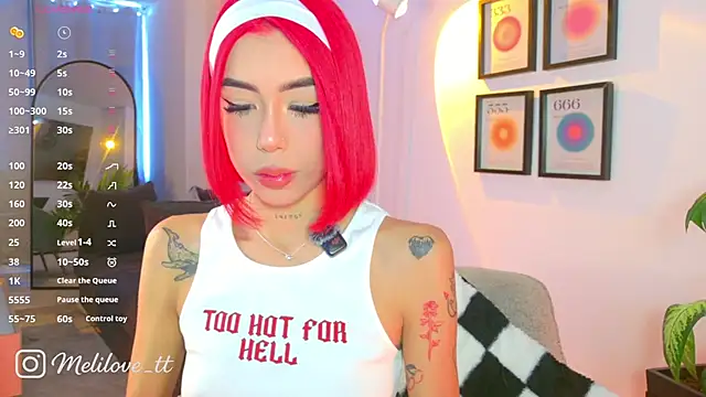 MelyTaylor  online show from March 13, 9:31 pm