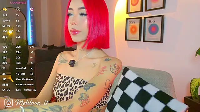 MelyTaylor  online show from March 12, 10:14 pm