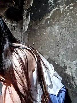 Snapshot of Adela-222 chatting on January 12, 11:31 pm Adela-222 online show from January 12, 11:31 pm