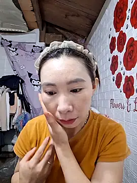 Adela-222 online show from April 16, 5:41 am