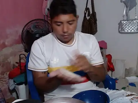 master juju1924 online show from March 27, 3:48 am