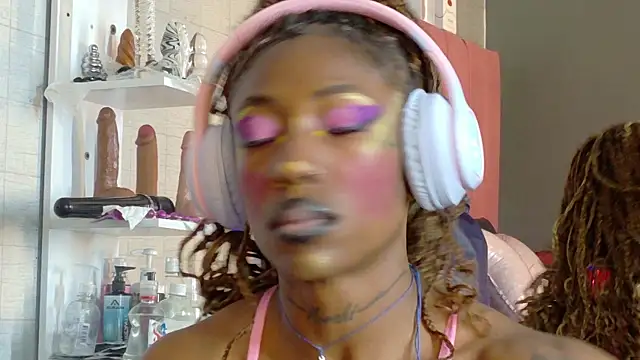 DaniaMarcell online show from March 6, 3:34 am