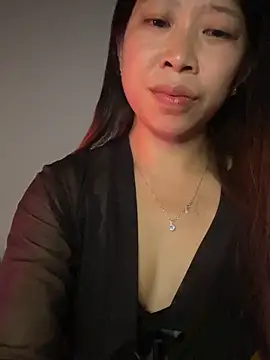 Snapshot of Mayly_lucky2 chatting on June 11, 2:58 pm Mayly lucky2 online show from June 11, 2:58 pm