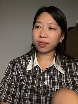Snapshot of Mayly_lucky2 chatting on June 15, 10:48 am Mayly lucky2 online show from June 15, 10:48 am
