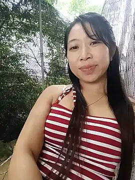 Snapshot of Mayly_lucky2 chatting on June 29, 2:18 am Mayly lucky2 online show from June 29, 2:18 am