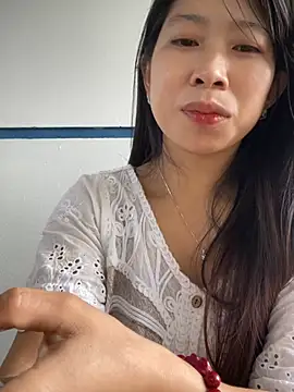 Snapshot of Mayly_lucky2 chatting on July 1, 2:34 am Mayly lucky2 online show from July 1, 2:34 am
