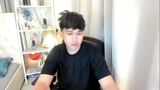 davincihugecock online show from May 30, 7:19 pm