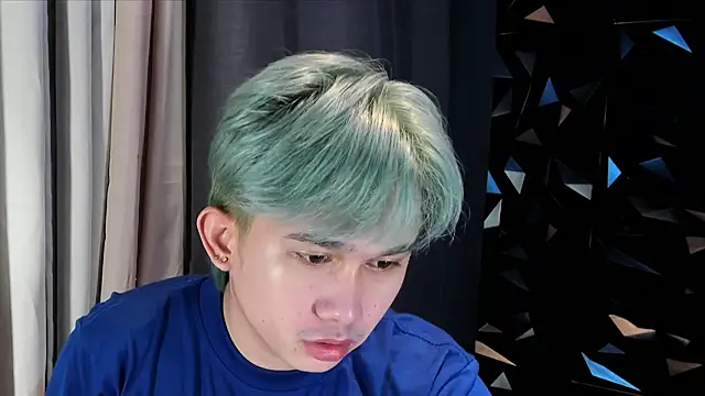 davincihugecock online show from April 5, 4:57 pm