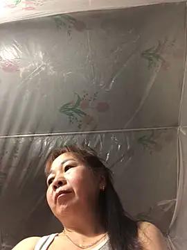 -Mery- online show from April 12, 8:01 pm