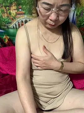 -Mery- online show from May 10, 8:44 pm