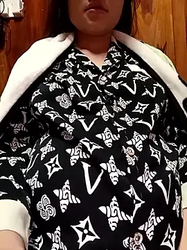 Shiny 68 online show from January 18, 2:53 pm