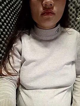 Snapshot of Shiny_68 chatting on January 8, 7:47 am Shiny 68 online show from January 8, 7:47 am