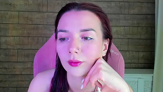 Snapshot of VanessaVienne chatting on May 30, 4:12 pm VanessaVienne online show from May 30, 4:12 pm
