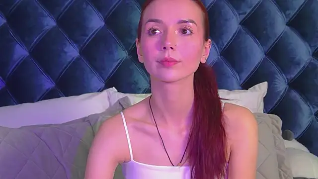 Snapshot of VanessaVienne chatting on May 29, 4:13 pm VanessaVienne online show from May 29, 4:13 pm