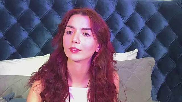 Snapshot of VanessaVienne chatting on May 23, 4:06 pm VanessaVienne online show from May 23, 4:06 pm