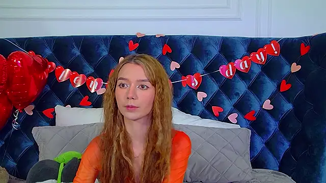 VanessaVienne online show from February 11, 4:07 pm