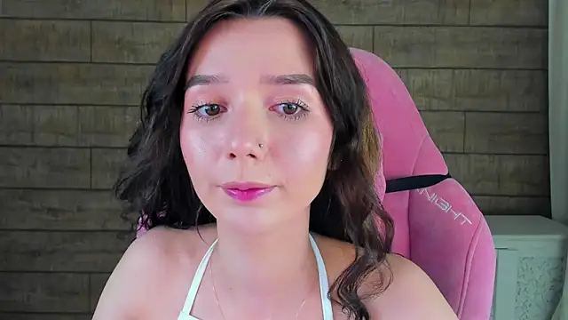 VanessaVienne online show from March 16, 4:10 pm