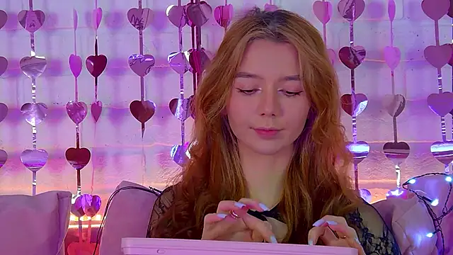 VanessaVienne online show from February 10, 5:34 pm