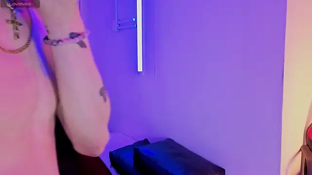 nova salvatore online show from February 26, 4:01 am