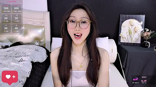 Queenbb88 online show from April 16, 11:44 am