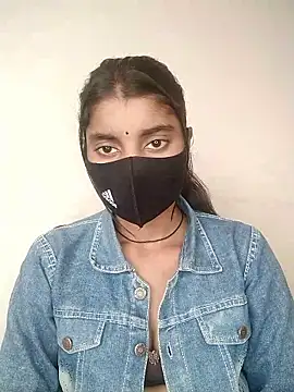 Erotic-Girl online show from January 14, 7:23 am