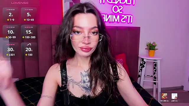 IvyDainty online show from June 21, 1:11 am