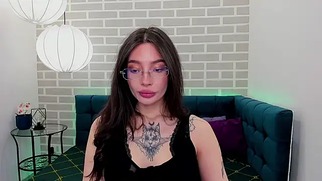 IvyDainty online show from May 27, 1:37 am