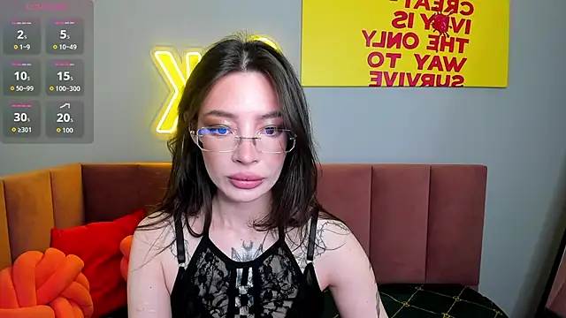 IvyDainty online show from May 29, 1:22 am