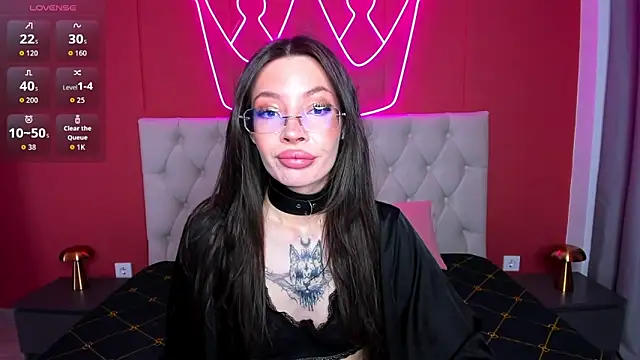 IvyDainty online show from June 3, 1:17 am