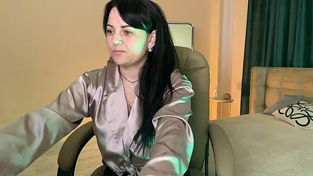  SilkyShadow  online show from May 11, 1:51 am