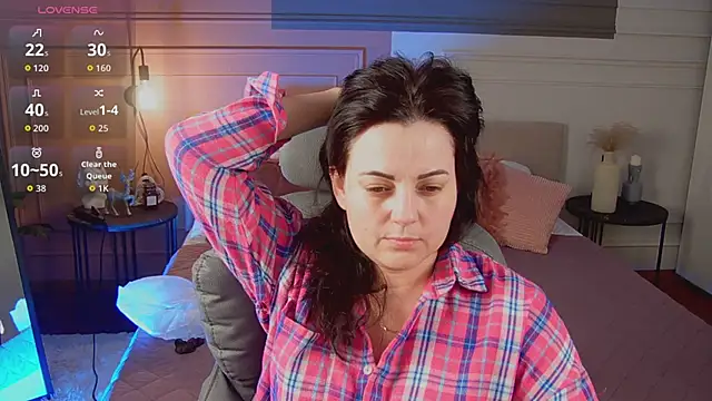  SilkyShadow  online show from March 5, 1:02 am