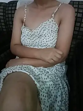 eddy girl online show from June 17, 1:05 am