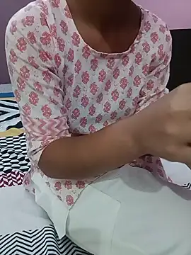 eddy girl online show from July 4, 7:04 am